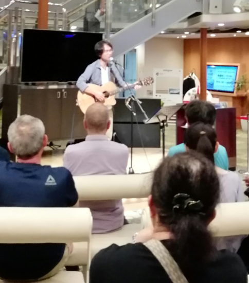 新潟〜小樽、フェリーでの船上ライブ